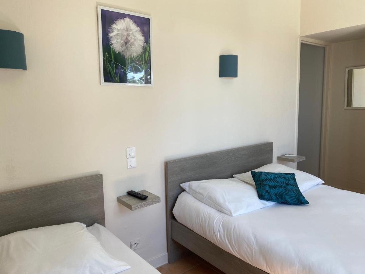 Logis Hotel Restaurant Le Kalliste Hyères Eksteriør billede